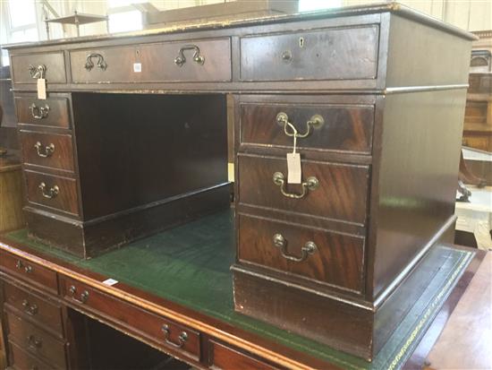 Georgian style mahogany partners pedestal desk fitted red skiver(-)